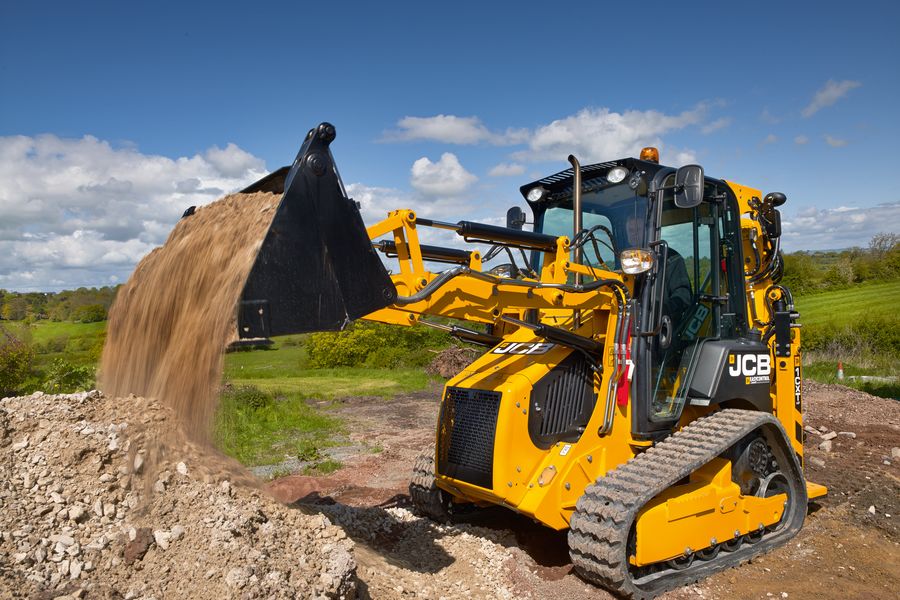 JCB introduces the 1CXT compact backhoe loader in North America ...