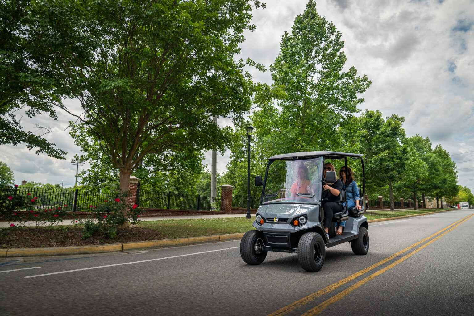 Cushman introduces two innovative streetlegal utility vehicles