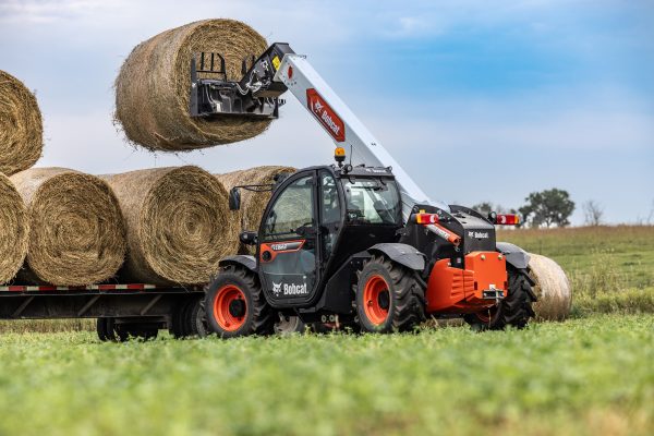 Bobcast TL623 Telehandler baler image