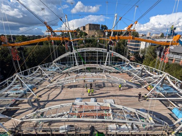 The roof structure was lowered to ground level using 12 Yale/CM Lodestar electric chain hoists each with a 2t safe working load.